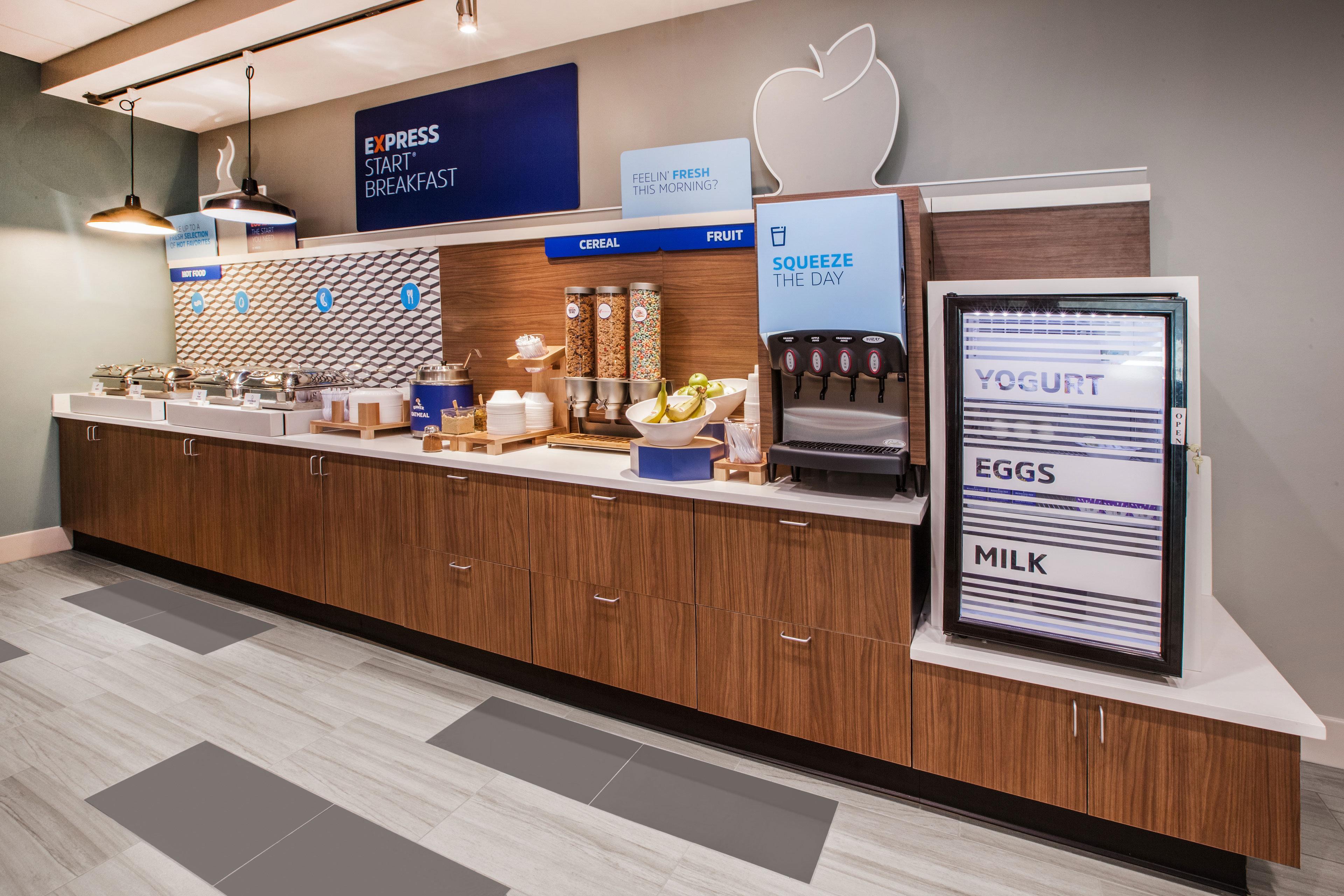 Holiday Inn Express Hotel & Suites Defiance By Ihg Esterno foto